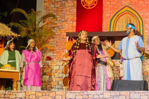 Journey to Bethlehem: Mother to a Saviour and King 25