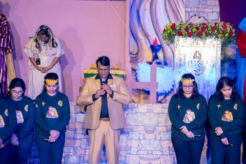 Journey to Bethlehem: Mother to a Saviour and King 25