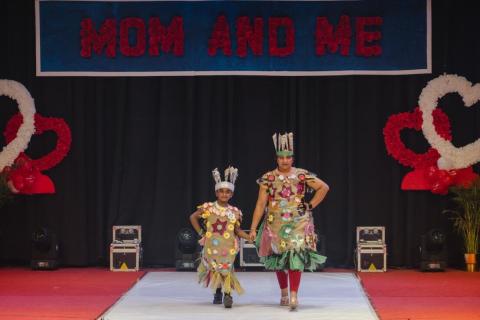 MOM AND ME - ALBUM - 4