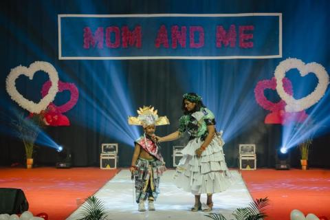 MOM AND ME - ALBUM - 4