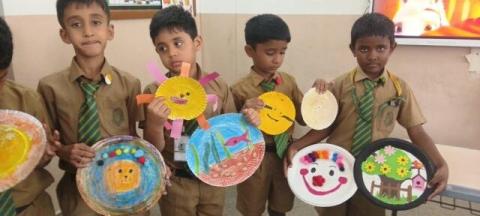Crafty Plates - Happy Hands 26