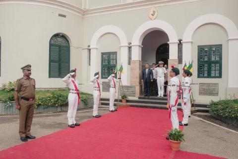 INDEPENDENCE DAY - Album 1