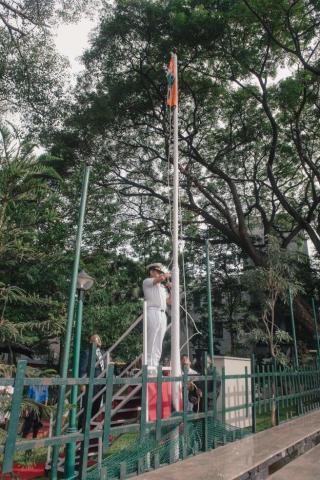 INDEPENDENCE DAY - Album 1