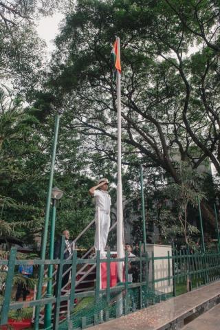 INDEPENDENCE DAY - Album 1