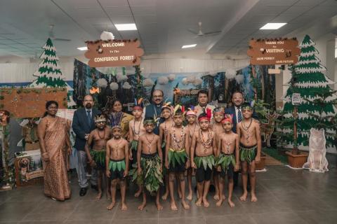 EARTH ODYSSEY - A JOURNEY THROUGH OUR LIVING PLANET Album - 1
