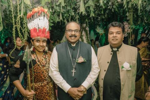 EARTH ODYSSEY - A JOURNEY THROUGH OUR LIVING PLANET Album - 2