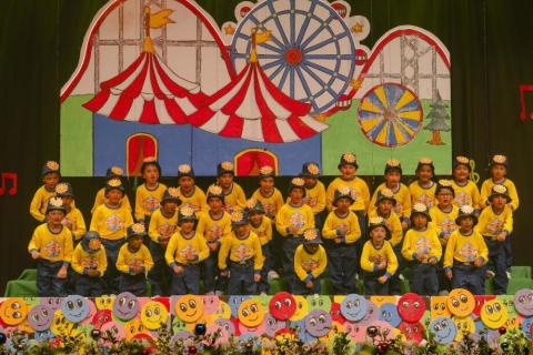 RHYTHM & RHYME TIME - Album 4