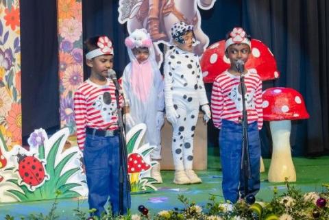 RHYTHM & RHYME TIME - Album 5